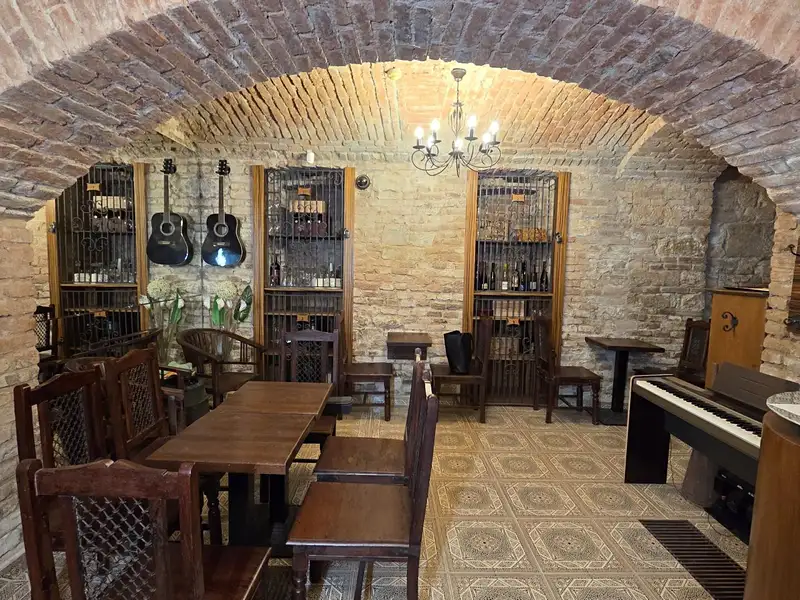 Pronájem restaurace 200 m², Praha – náhled fotky 2