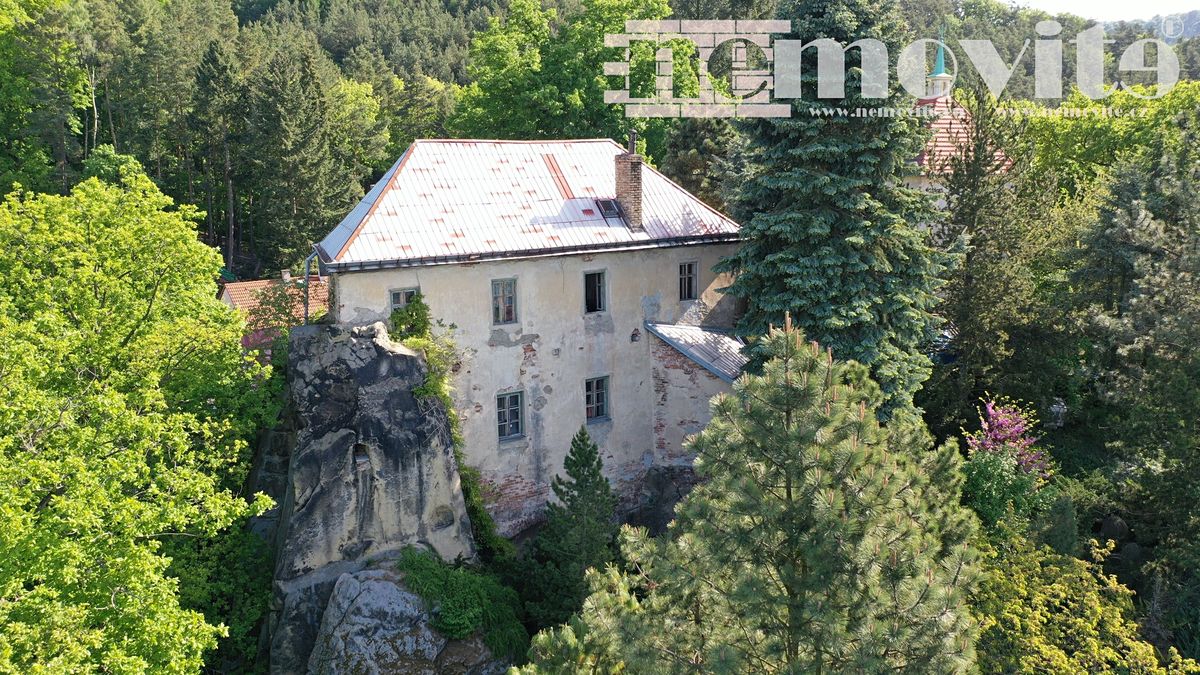 Prodej ubytovacího zařízení 150 m², Žitenice – fotka 1 z 3