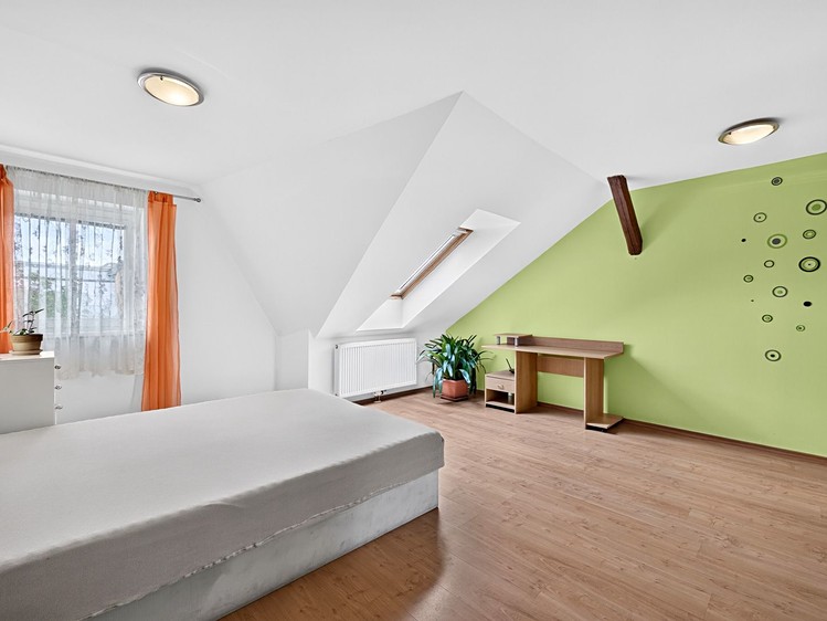 Комерційне приміщення на продаж, 489 м² (52 з 73)