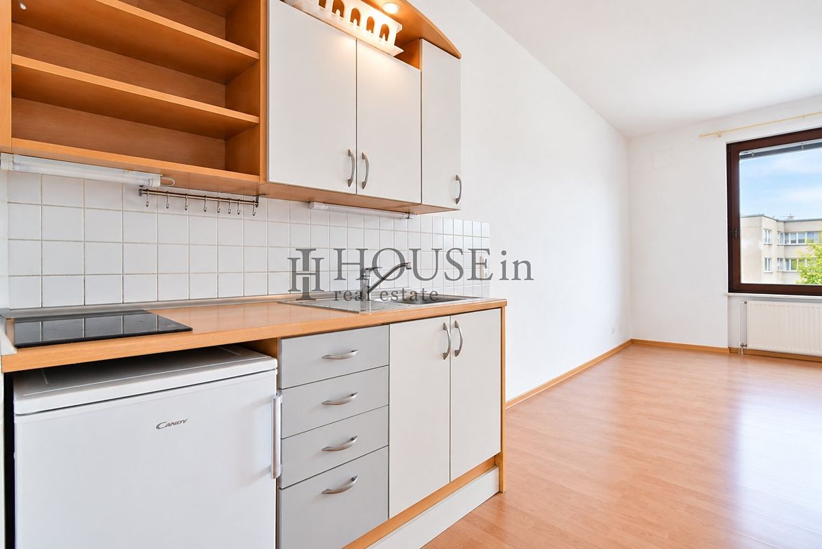 Pronájem bytu 1+kk 32 m², Praha – fotka 1 z 3