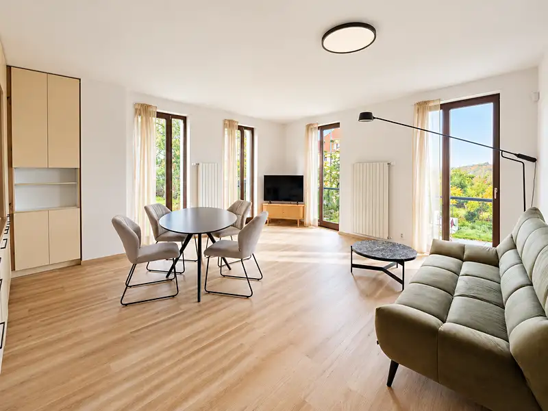 Prodej bytu 3+kk 80 m², Praha – náhled fotky 2