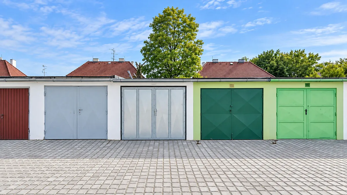 Pronájem garáže 17 m²