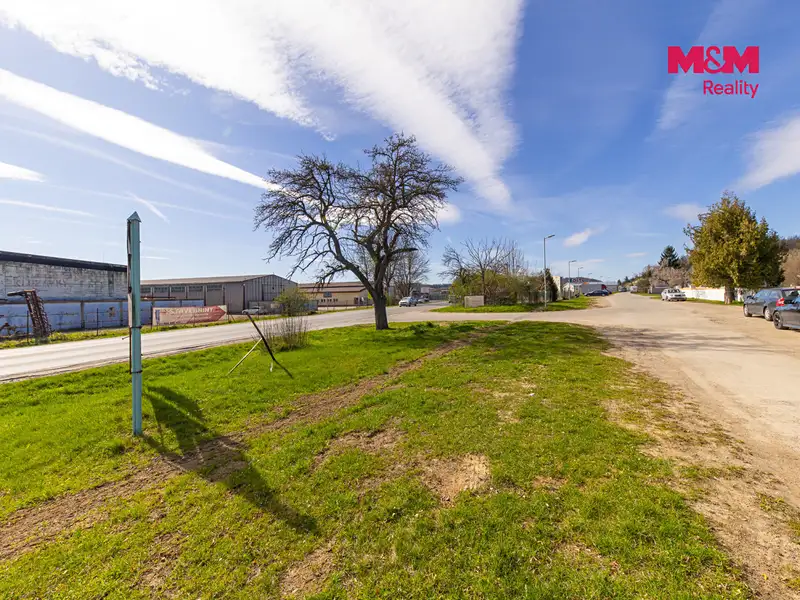 Prodej komerčního pozemku 2019 m², Kuřim – náhled fotky 2