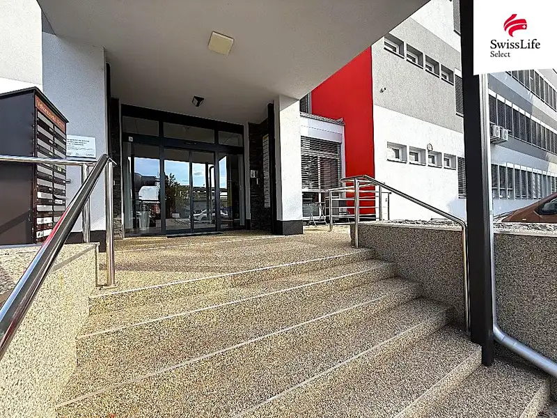 Pronájem kanceláře 40 m², Hodonín – náhled fotky 3