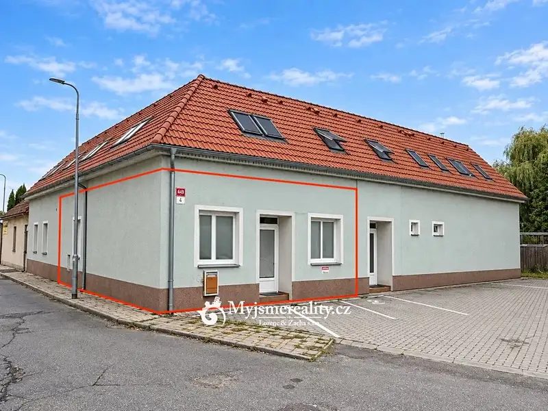 Prodej kanceláře 50 m², Znojmo – náhled fotky 1