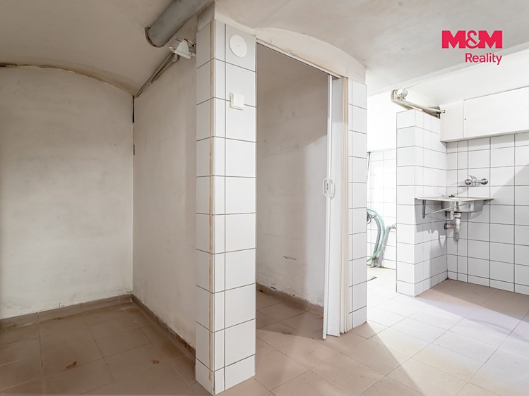Gewerbefläche zum Kauf, 205 m² (24 von 28)