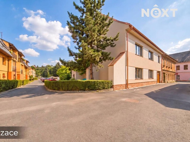 Prodej komerčního prostoru, 267 m² (4 z 26)