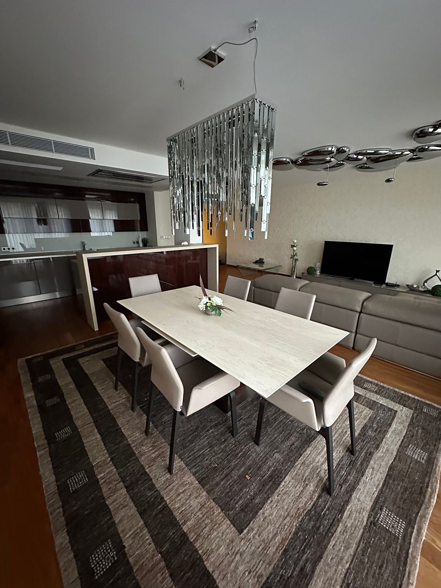 Prodej bytu 3+kk 154 m², Praha – fotka 1 z 3
