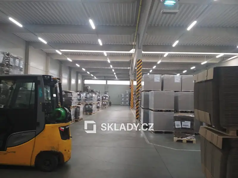 Pronájem skladového prostoru 3000 m², Svitavy – náhled fotky 3
