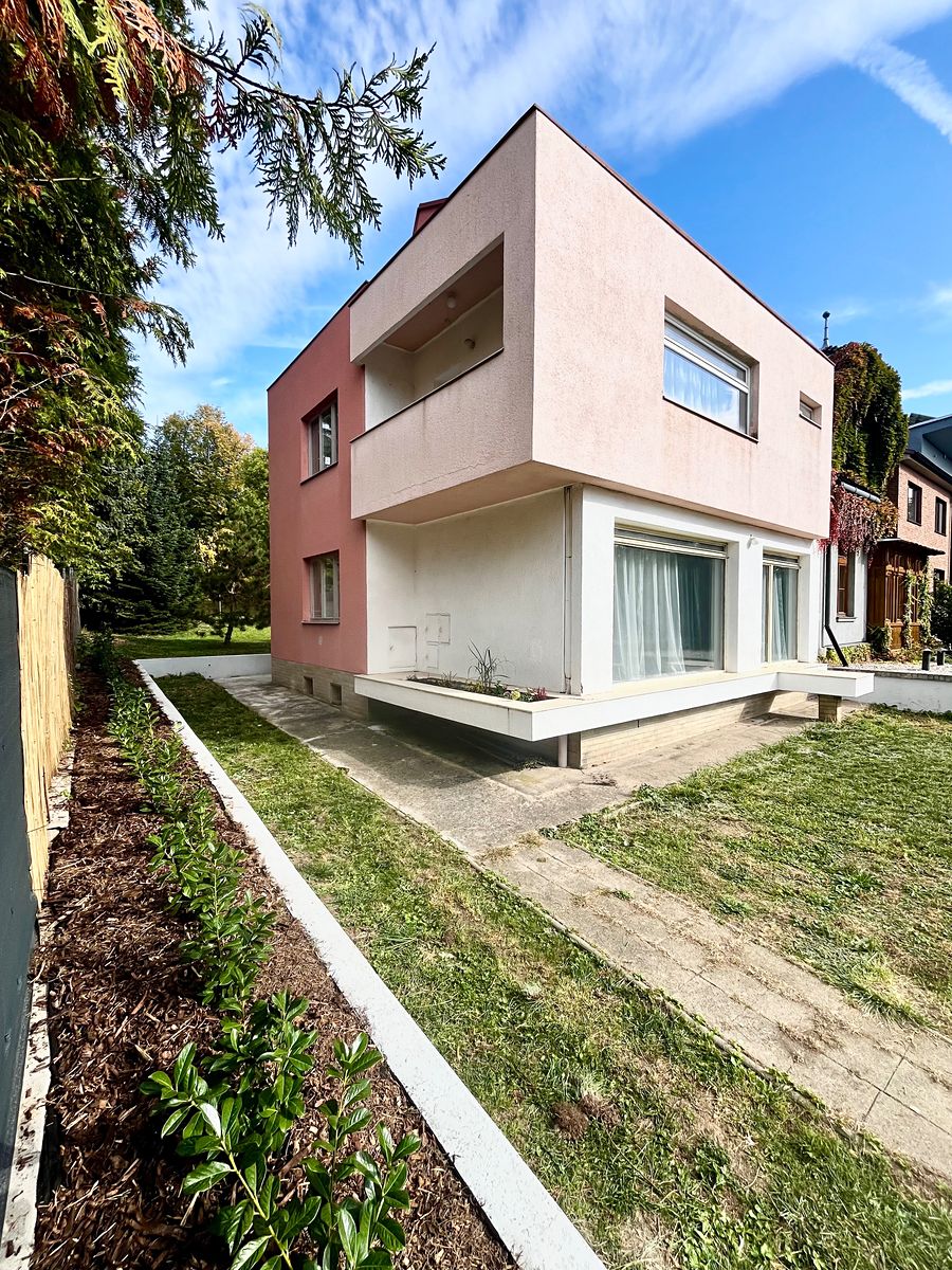 Prodej vily 174 m², pozemek 623 m², Brno – fotka 1 z 3