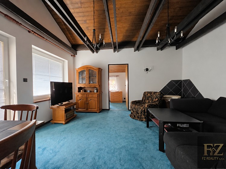 Prodej domu, 106 m² (4 z 23)