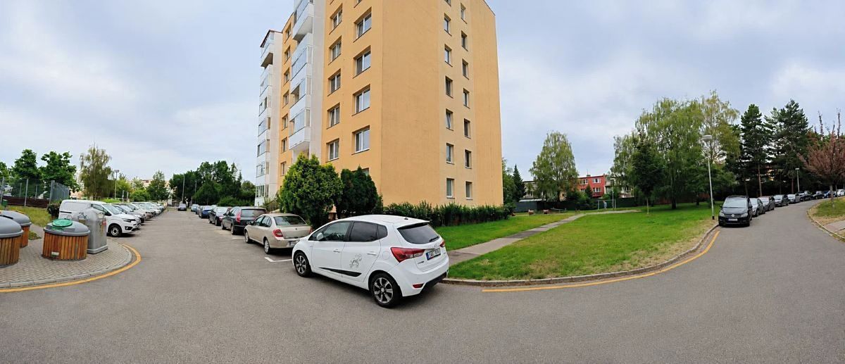 Prodej bytu 3+1 80 m², Kroměříž – fotka 1 z 3