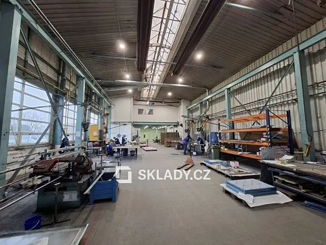Prodej výrobní haly, prostoru 9981 m², Piešťany – náhled fotky 2