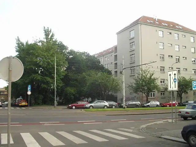 Pronájem bytu pokoje 15 m², Praha – náhled fotky 1