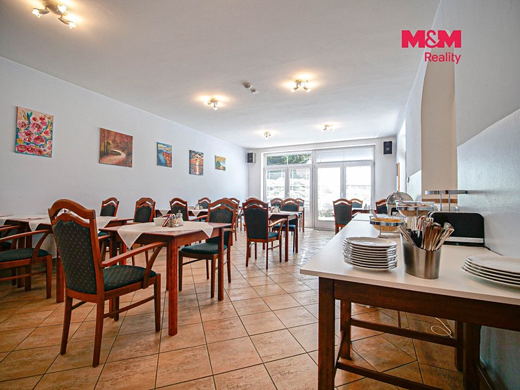 Комерційне приміщення на продаж, 716 м² (10 з 30)