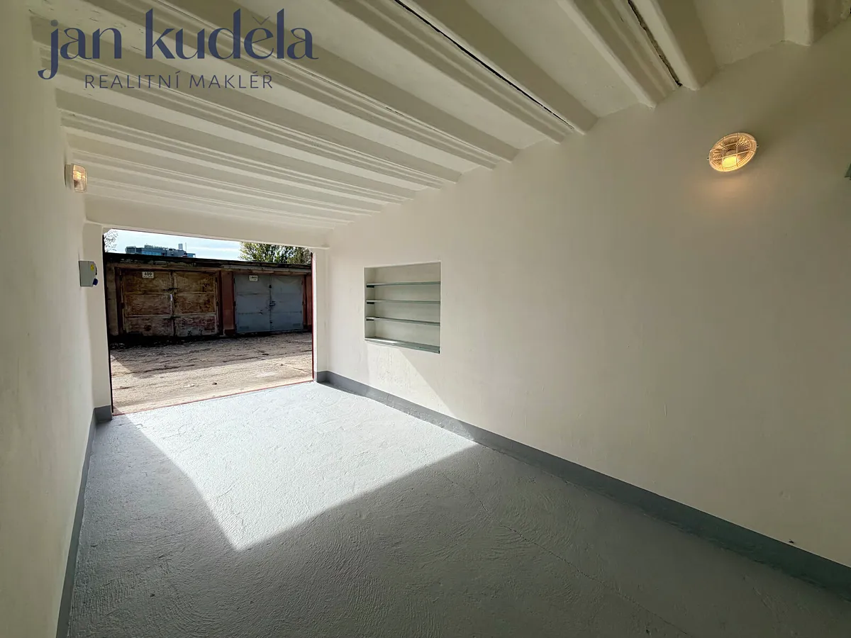 Prodej garáže 15 m²