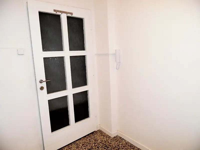 Pronájem kanceláře 20 m², Praha – náhled fotky 3