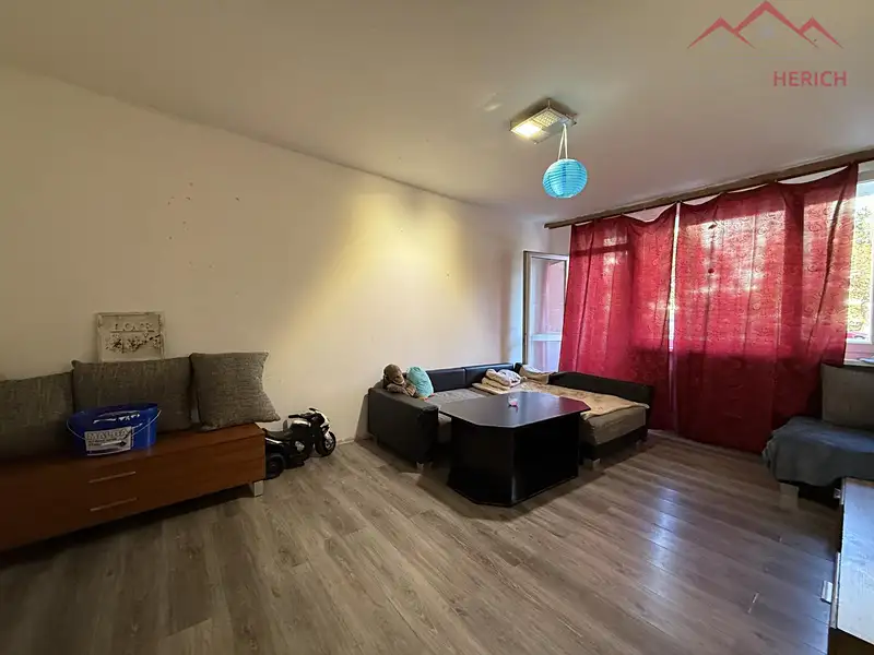 Prodej bytu 2+1 62 m², Chomutov – náhled fotky 2