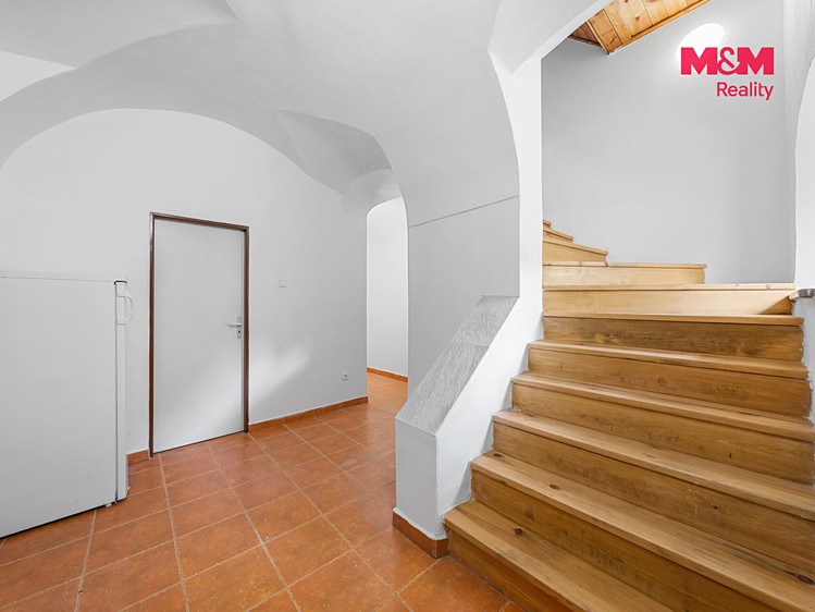 Комерційне приміщення на продаж, 550 м² (5 з 22)