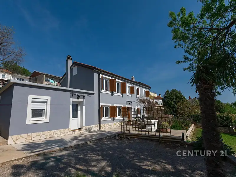 Prodej vily 147 m², pozemek 1015 m², Glavani – náhled fotky 2