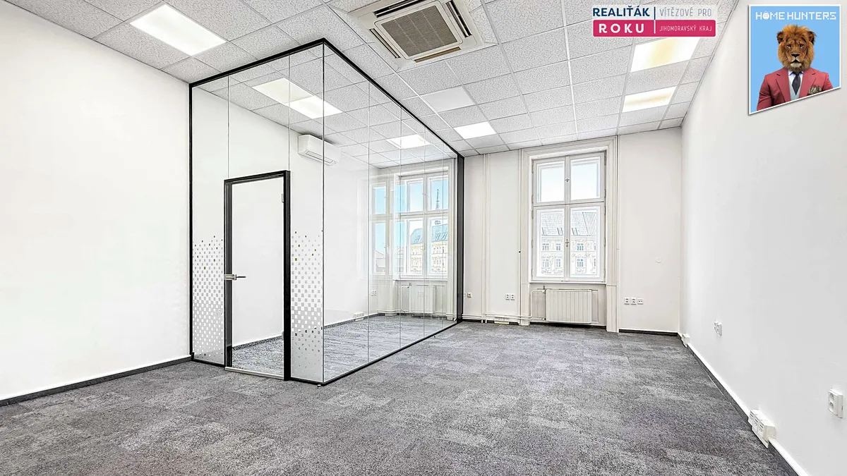 Pronájem kanceláře 257 m²