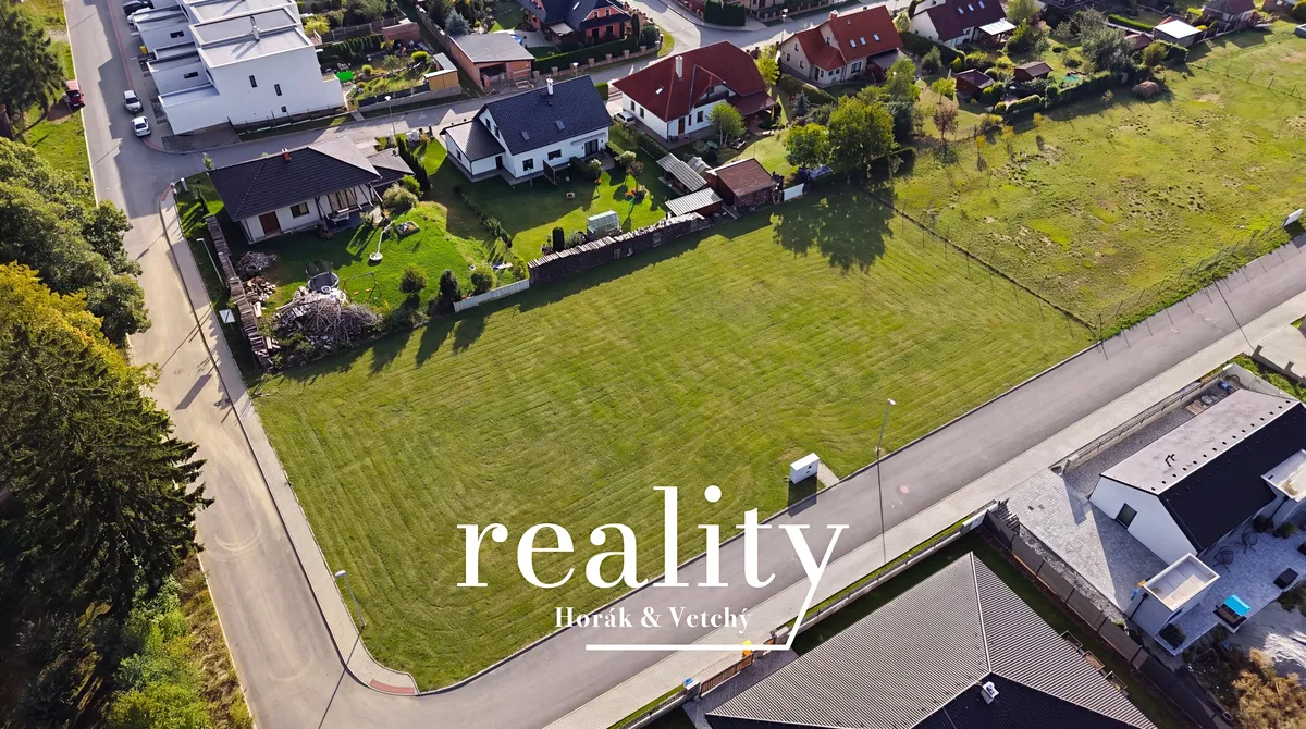 Prodej stavebního pozemku 2397 m²
