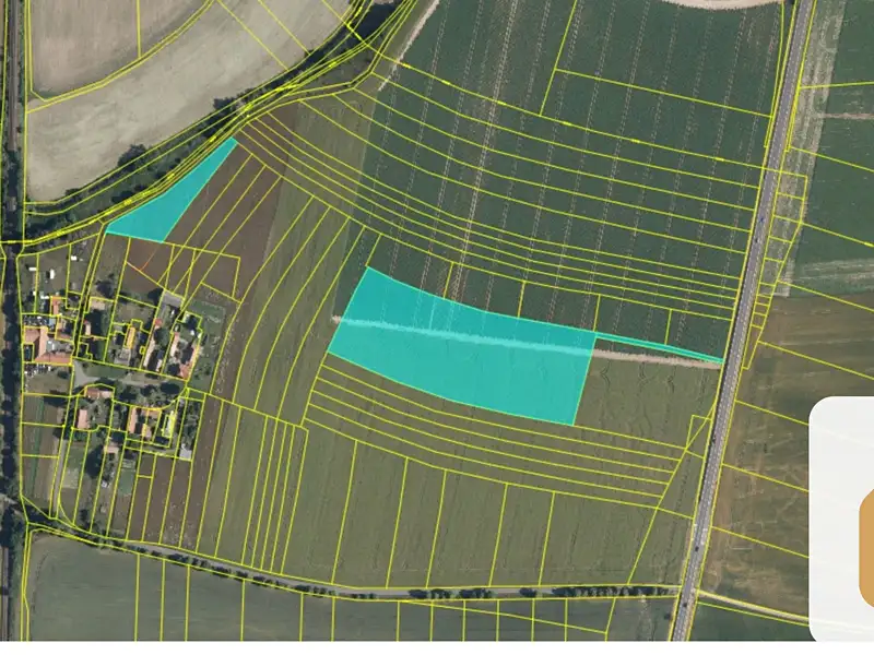 Prodej pole 23324 m², Vlkava – náhled fotky 1
