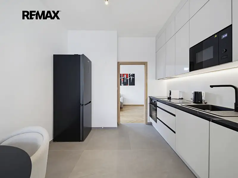 Prodej bytu 3+1 77 m², Karlovy Vary – náhled fotky 2