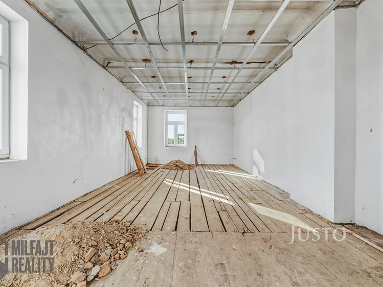 Комерційне приміщення на продаж, 851 м² (8 з 30)