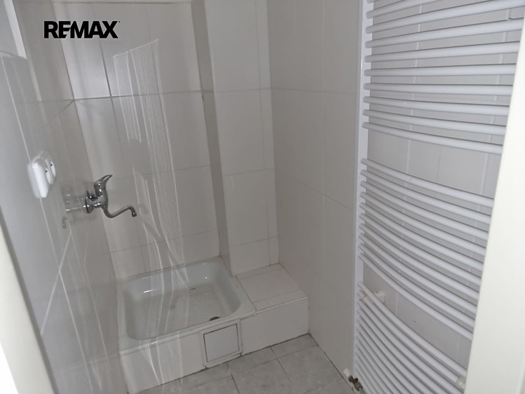 Prodej komerčního prostoru, 164 m² (13 z 16)