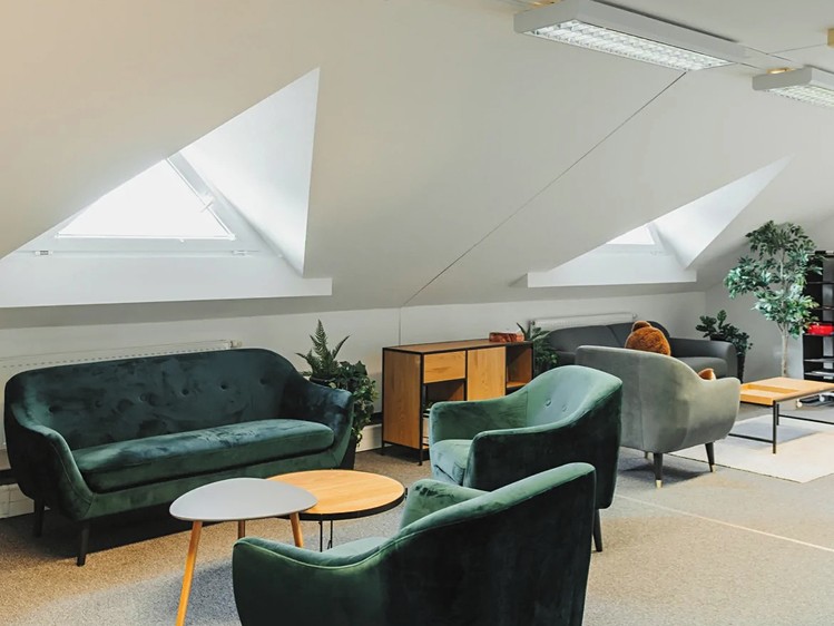 Gewerbefläche zur Miete, 310 m² (5 von 10)