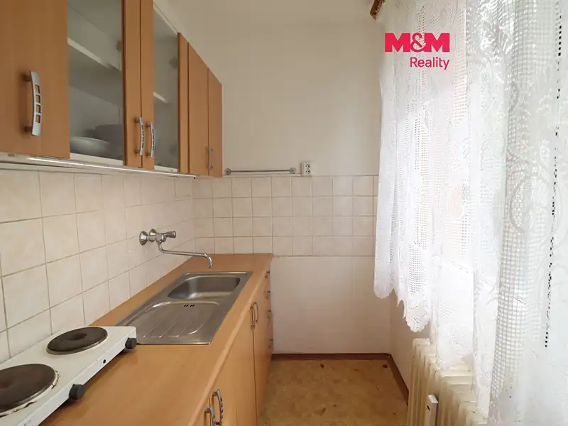 Prodej bytu 1+1 27 m², Most – náhled fotky 1