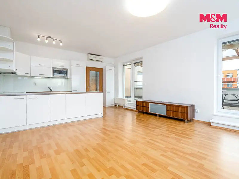 Prodej bytu 2+kk 64 m², Praha – náhled fotky 2