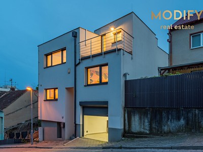 Haus zum Kauf, 141 m² (2 von 44)