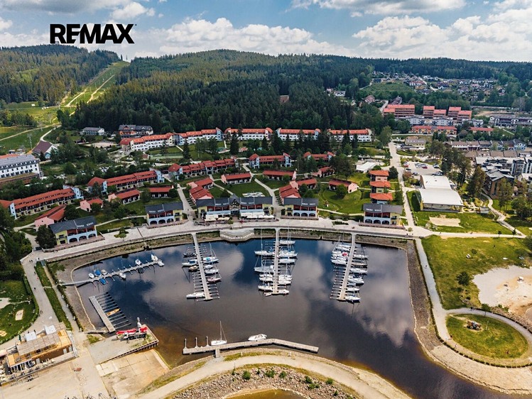 Квартира 3+kk на продаж, 87 м² (32 з 35)