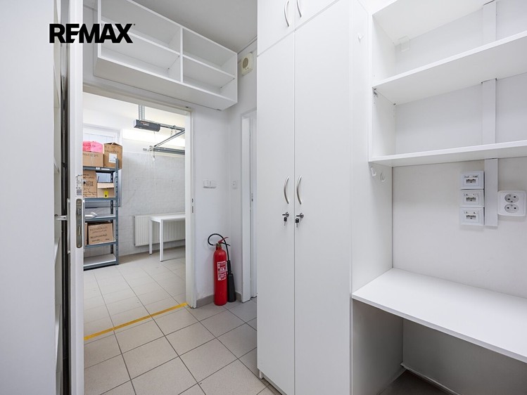 Gewerbefläche zur Miete, 120 m² (10 von 35)