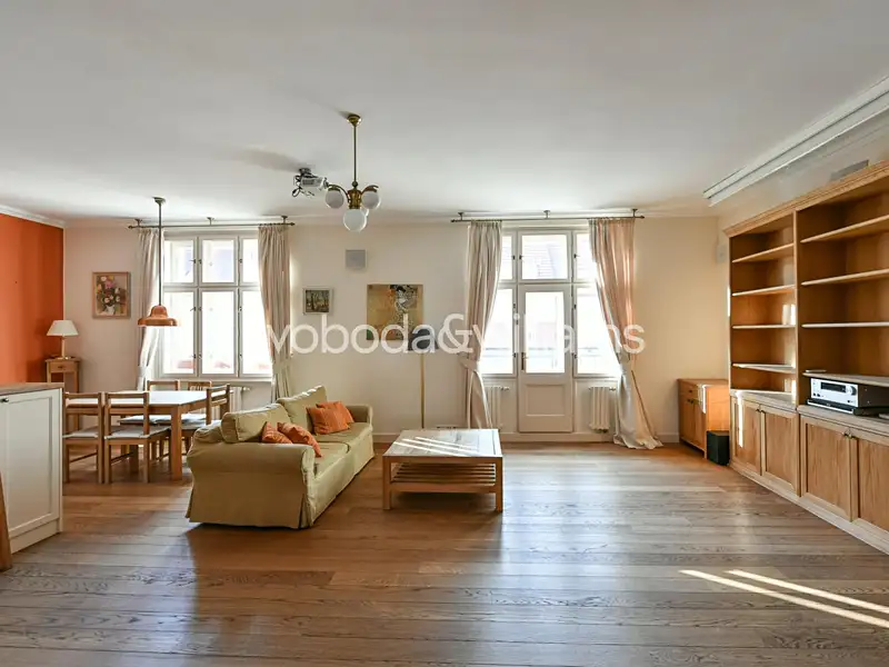 Pronájem bytu 3+kk 125 m², Praha – náhled fotky 1