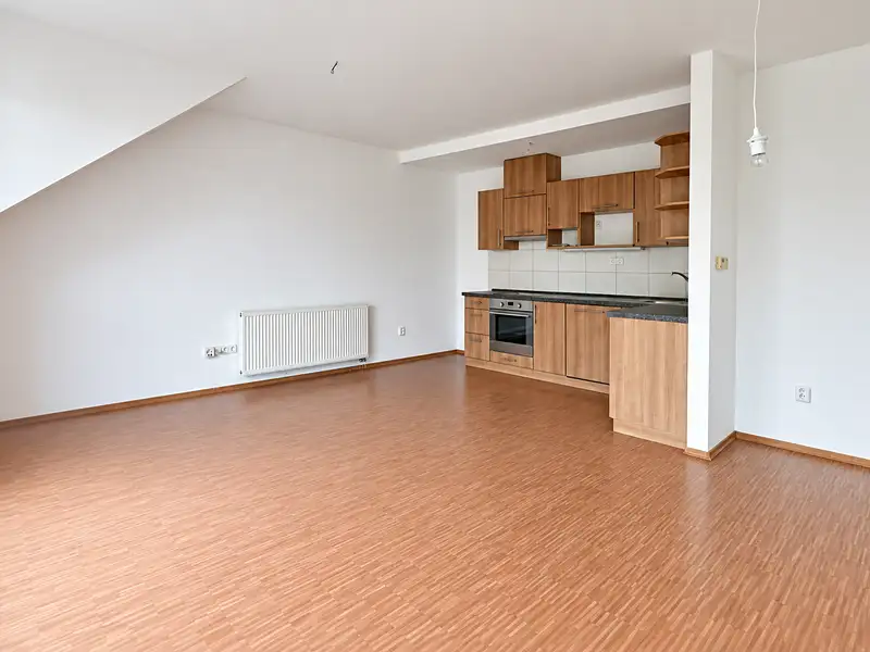 Pronájem bytu 3+kk 83 m², Uherské Hradiště – náhled fotky 2