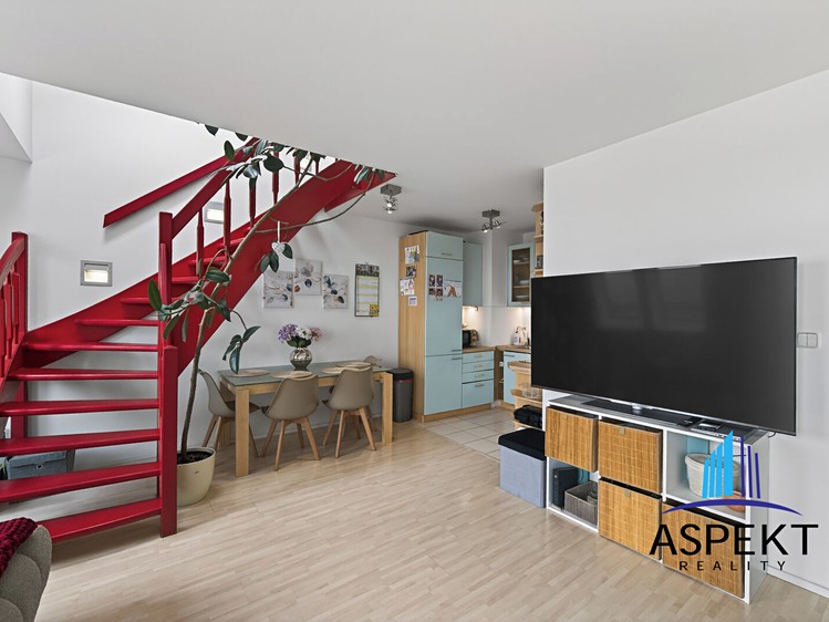 Prodej bytu 4+kk, 94 m² (3 z 19)