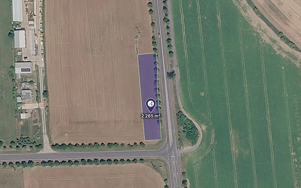 Prodej komerčního pozemku 2265 m²