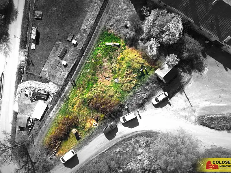 Prodej stavebního pozemku 460 m², Nemotice – náhled fotky 3