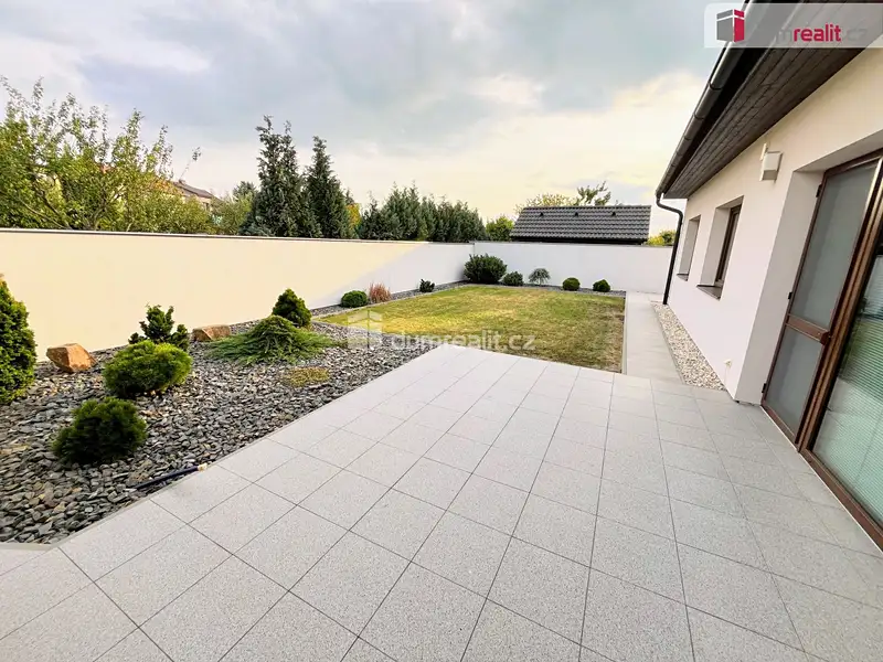 Prodej rodinného domu 100 m², pozemek 491 m², Kunovice – náhled fotky 2
