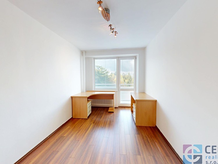 Pronájem bytu 3+1, 79 m² (5 z 15)