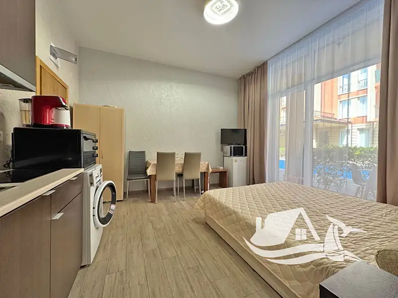 Prodej bytu 1+kk 32 m², Nesebar – náhled fotky 2
