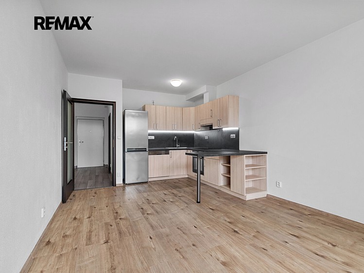 Квартира 2+kk в оренду, 55 м² (4 з 44)