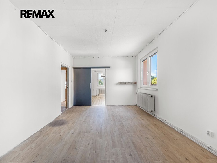 Квартира 3+1 на продаж, 54 м² (1 з 11)