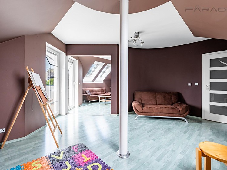 Будинок на продаж, 454 м² (24 з 30)