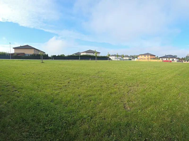 Prodej stavebního pozemku 2109 m², Chotětov – náhled fotky 1
