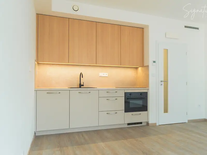 Prodej bytu 1+kk 34 m², Uherský Brod – náhled fotky 1