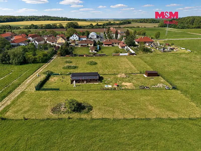 Prodej zahrady 1113 m², Šumná – náhled fotky 2